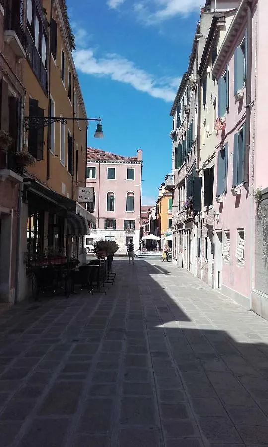 Casa Palazzi Apartment Venice 0*,  Italy